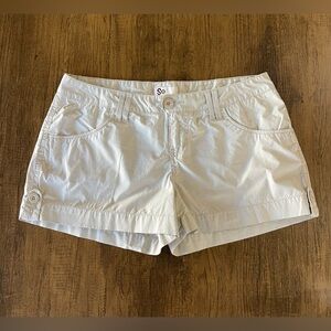 SO Juniors Khaki Shorts Size 11